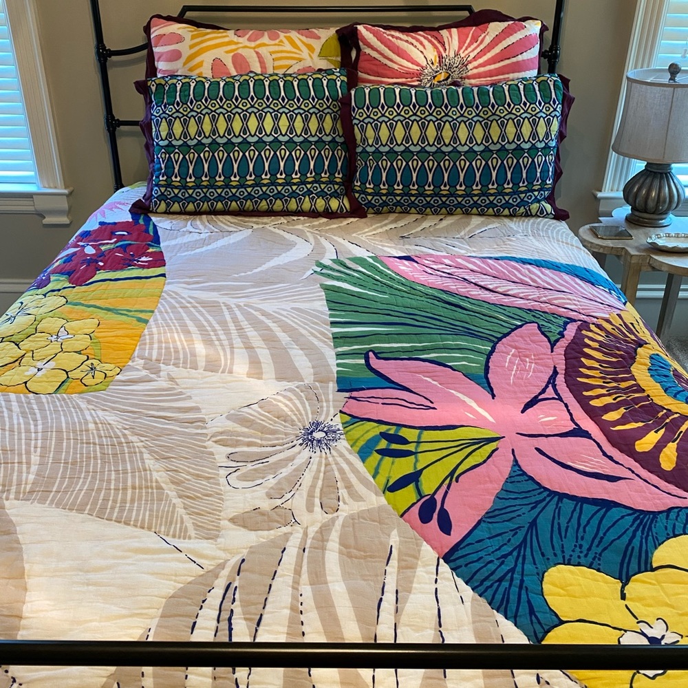 Anthropologie Sundra Blossom Queen Bedding Set